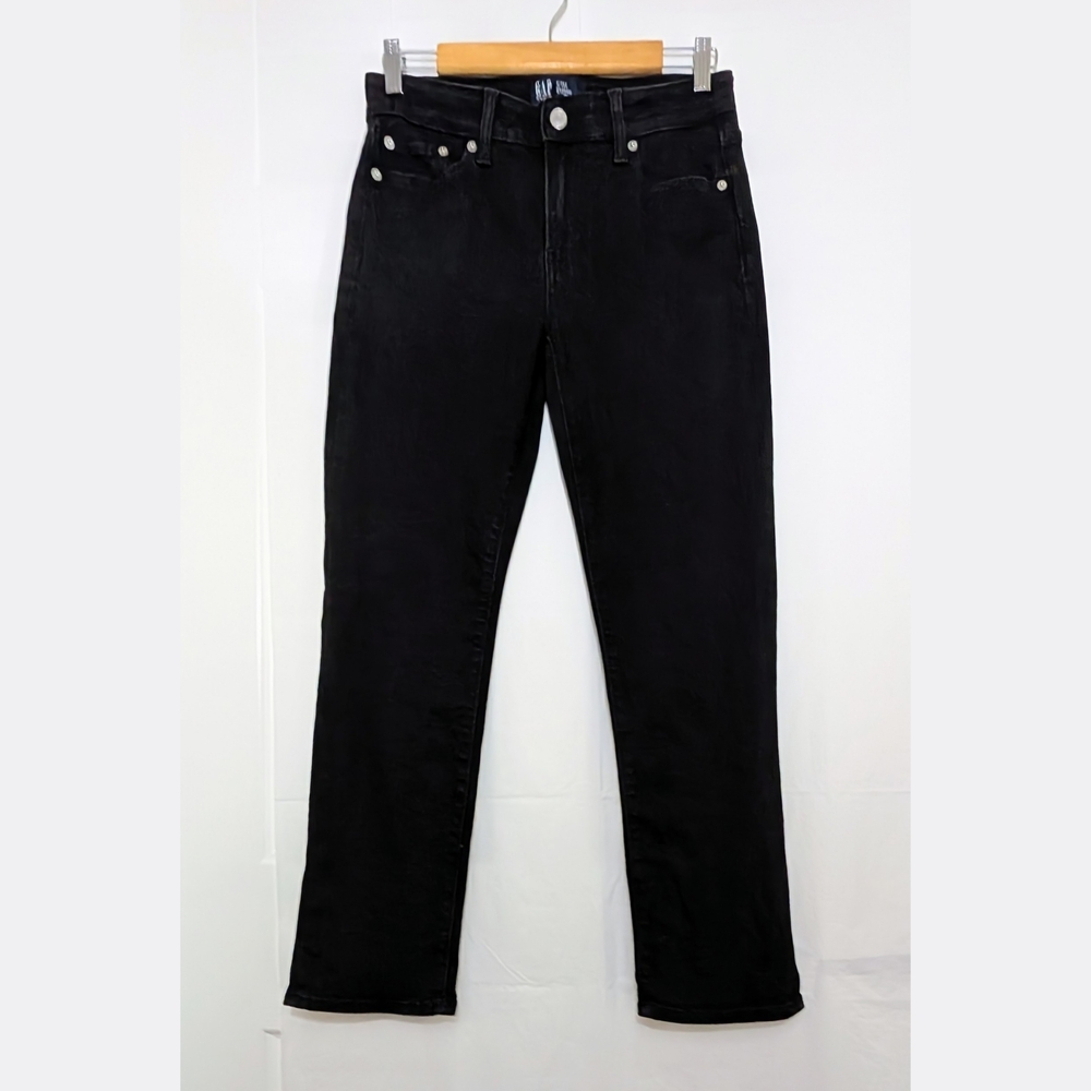 GAP Classic Black Straight Leg Women's Jeans